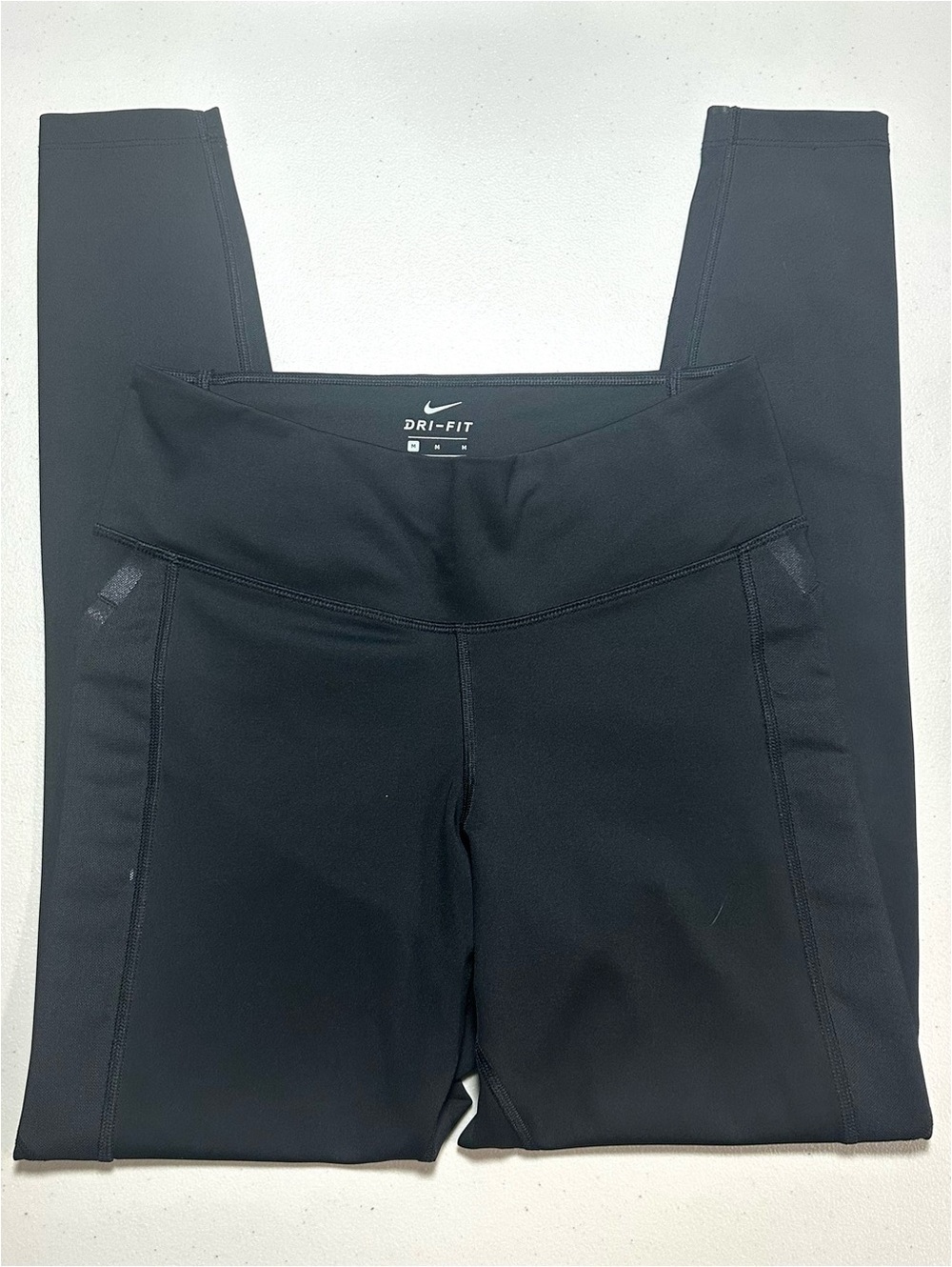 Nike Dri-FIT Women’s Black Leggings Size M Mesh Panel Athletic Workout Pants - Picture 5 of 9